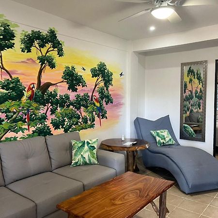 La Sirena Playa Jaco Hotell Eksteriør bilde