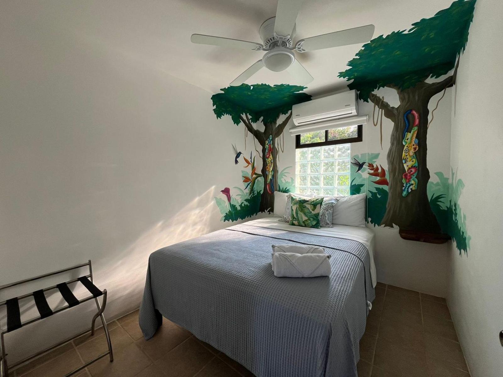 La Sirena Playa Jaco Hotell Eksteriør bilde